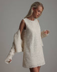 Robe courte sans manches en dentelle