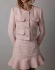 Elegantes rosa Tweed-Set mit Pailletten