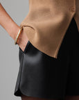 Top in maglia con bottoni