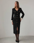 Robe midi élégante en tweed noir à boutons dorés
