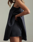 Vestido trapecio de satén Midnight Shine