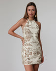 Robe beige élégante brodée à col licou