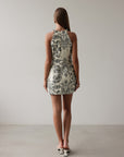 Robe longue beige drapée à col licou