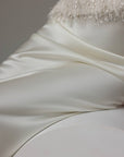 Falda midi de tul blanco brillante