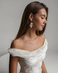 Orecchini Pearl Petal Elegance