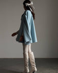 Manteau cape à col lavallière