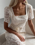 Weißes Midikleid aus Lotusspitze