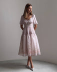 Elegantes Midikleid mit Blumendruck