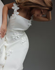 Vestido midi blanco con apliques florales