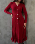 Robe midi boutonnée en maille côtelée