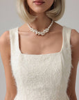 Abito in pizzo crema con scollo quadrato Claire