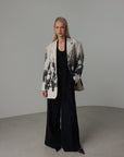 Chaqueta oversize gris estampada