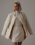 Rollkragen-Strickpullover in Creme