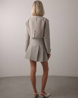 Completo in tweed con perle