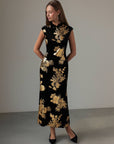 Vestido con estampado floral dorado