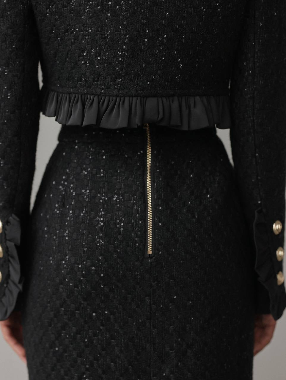 Completo in tweed con paillettes Timeless Elegance