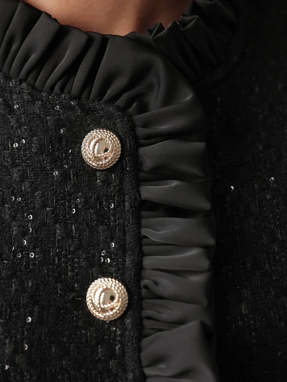 Completo in tweed con paillettes Timeless Elegance