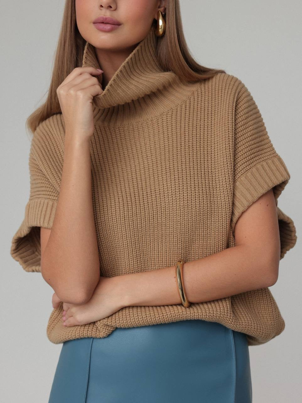 Jupe en simili-cuir bleu canard