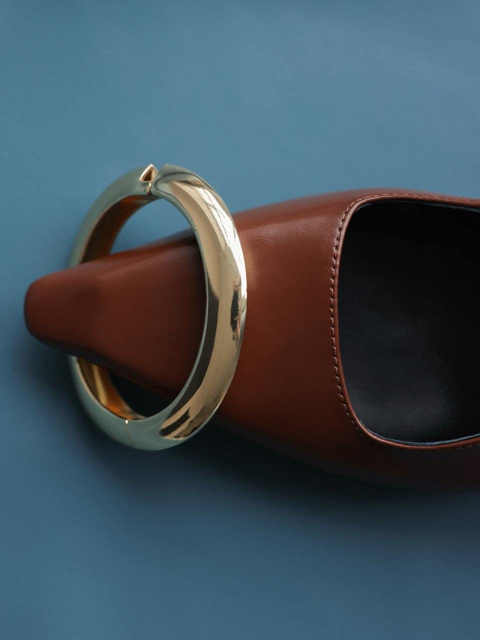 Jupe en simili-cuir bleu canard