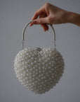 Bolso corazón de perlas