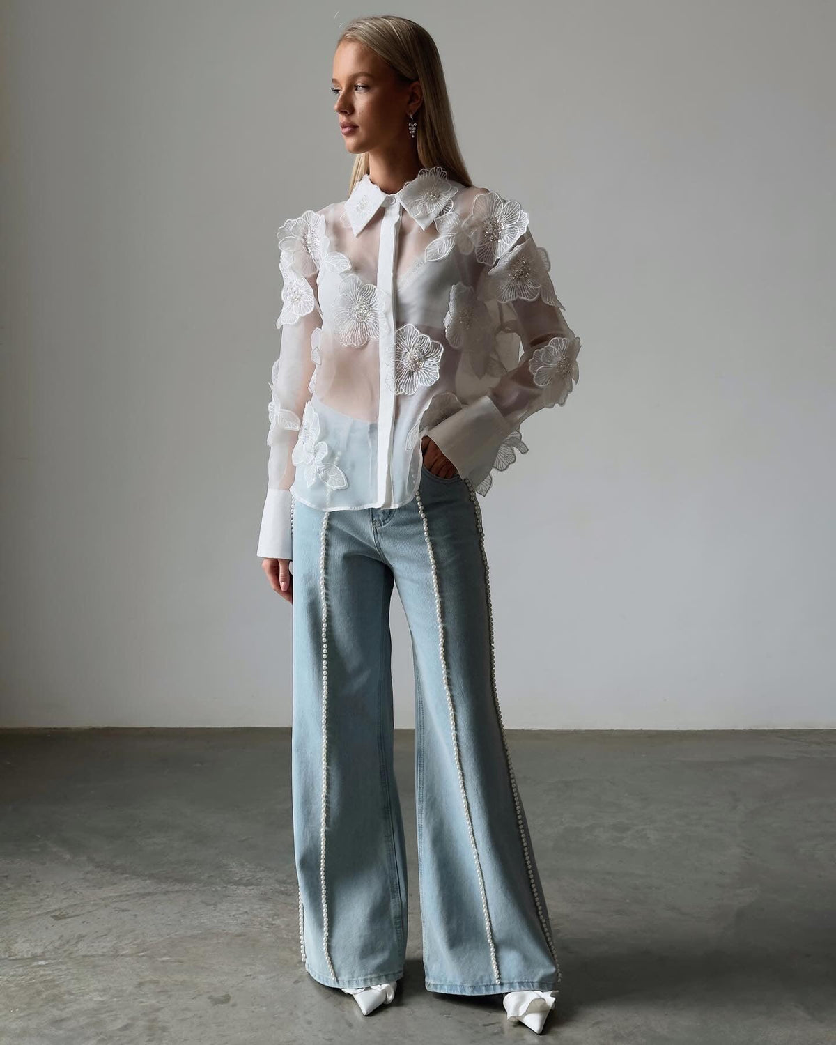 Wide-Leg Jeans with Pearl Details - Maelle Paris