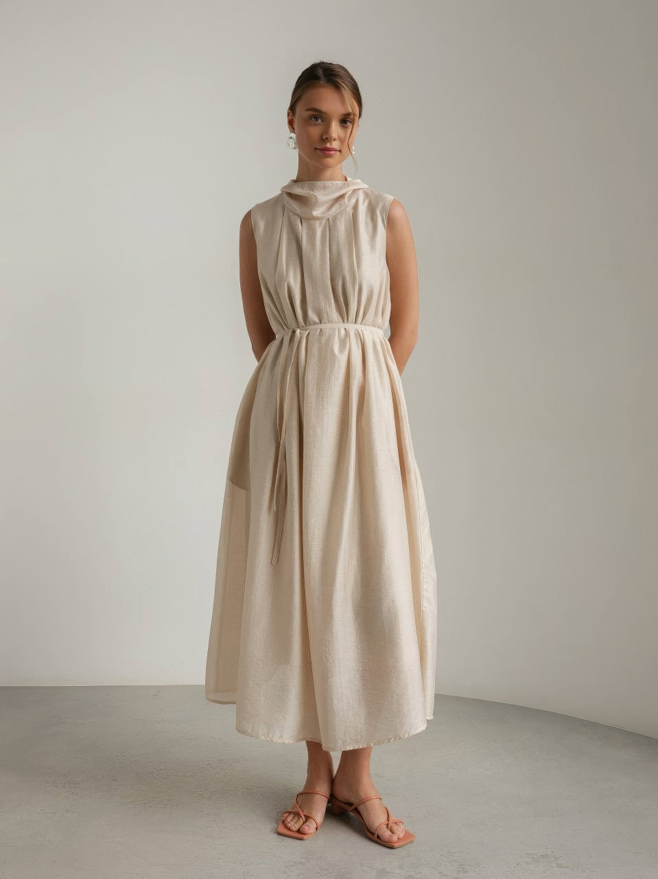 Drapiertes Midikleid Sculpture