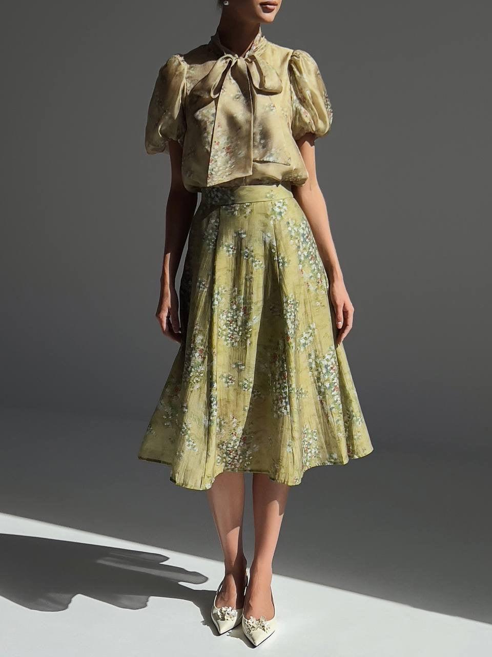 Elegant Floral Midi Suit - Maelle Paris