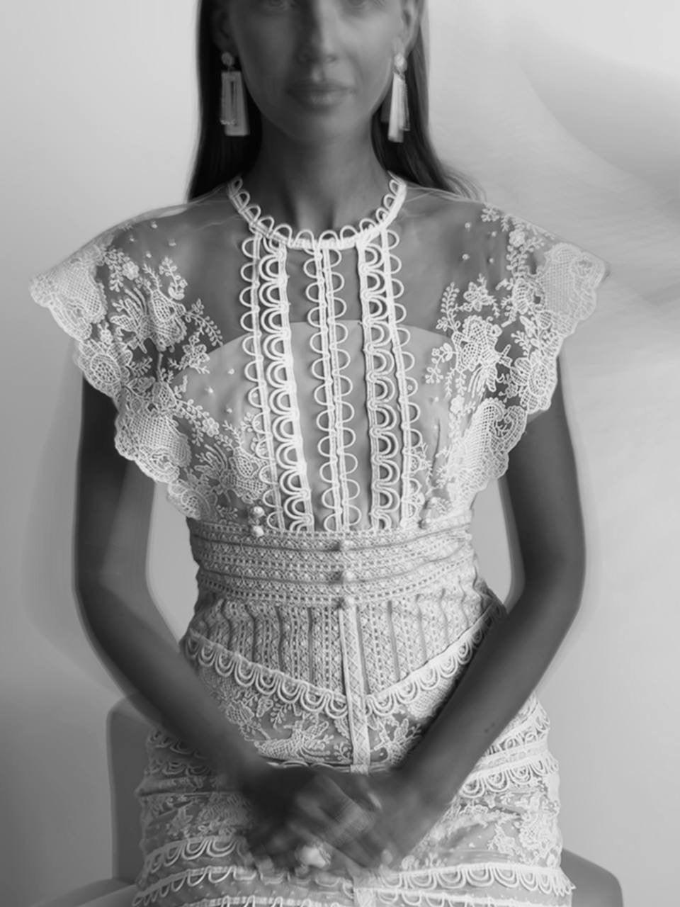 Elegant Lace Midi Dress - Maelle Paris
