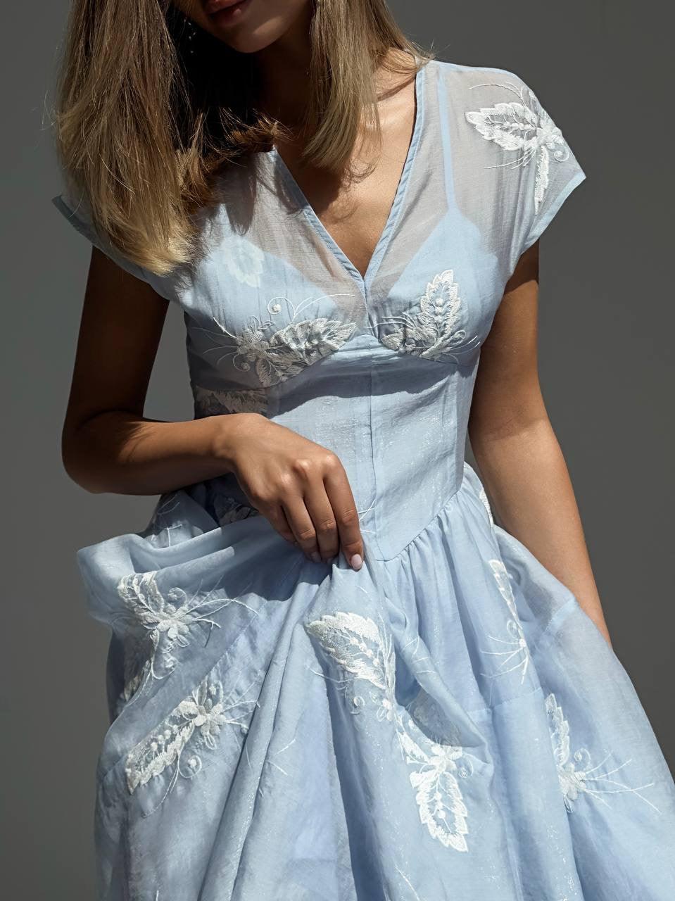 Elegant Blue Floral Embroidered Dress - Maelle Paris