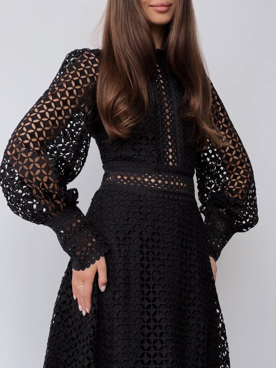 Elegant Black Lace Dress - Maelle Paris