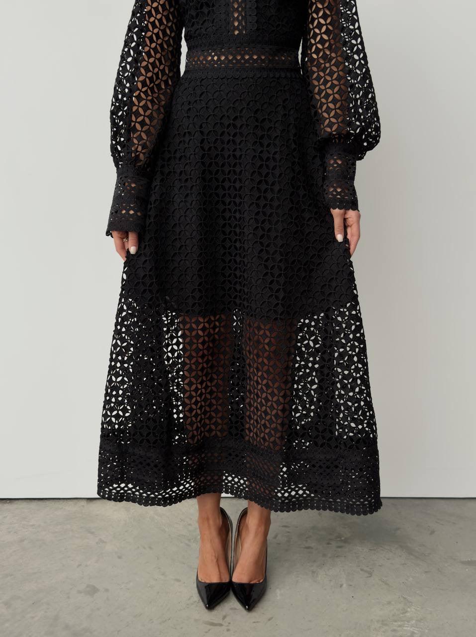 Elegant Black Lace Dress - Maelle Paris