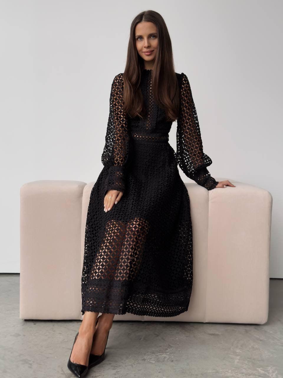 Elegant Black Lace Dress - Maelle Paris