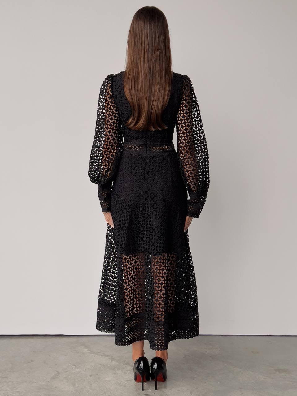 Elegant Black Lace Dress - Maelle Paris