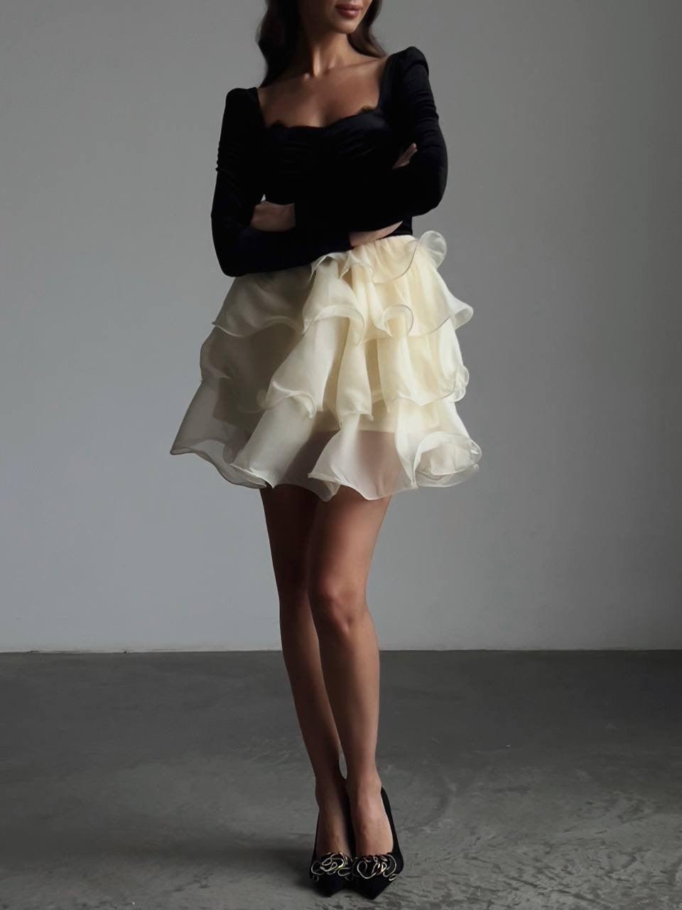 Stunning Black-White Contrast Dress - Maelle Paris