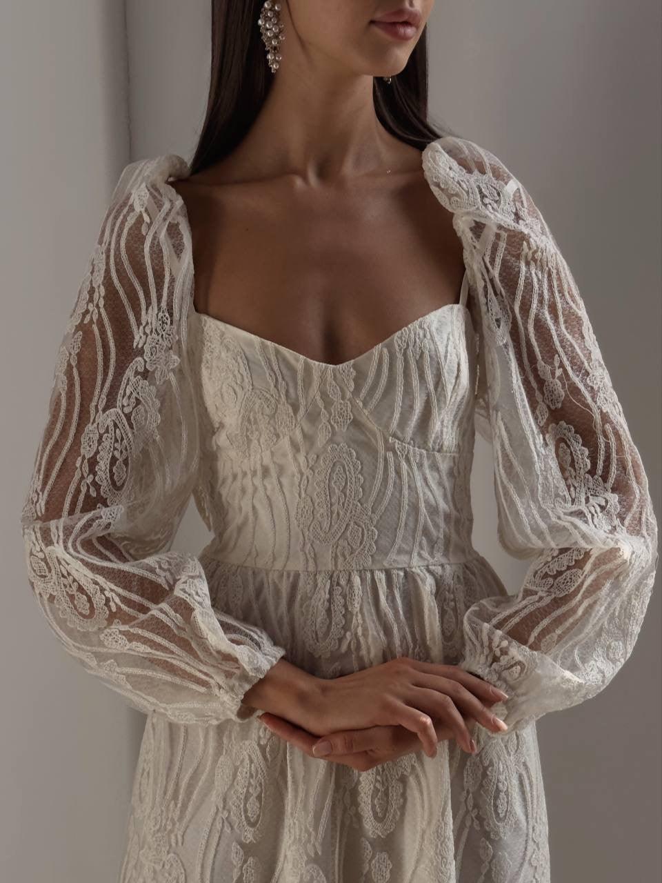 Elegant Stylish Lace Midi Dress - Maelle Paris