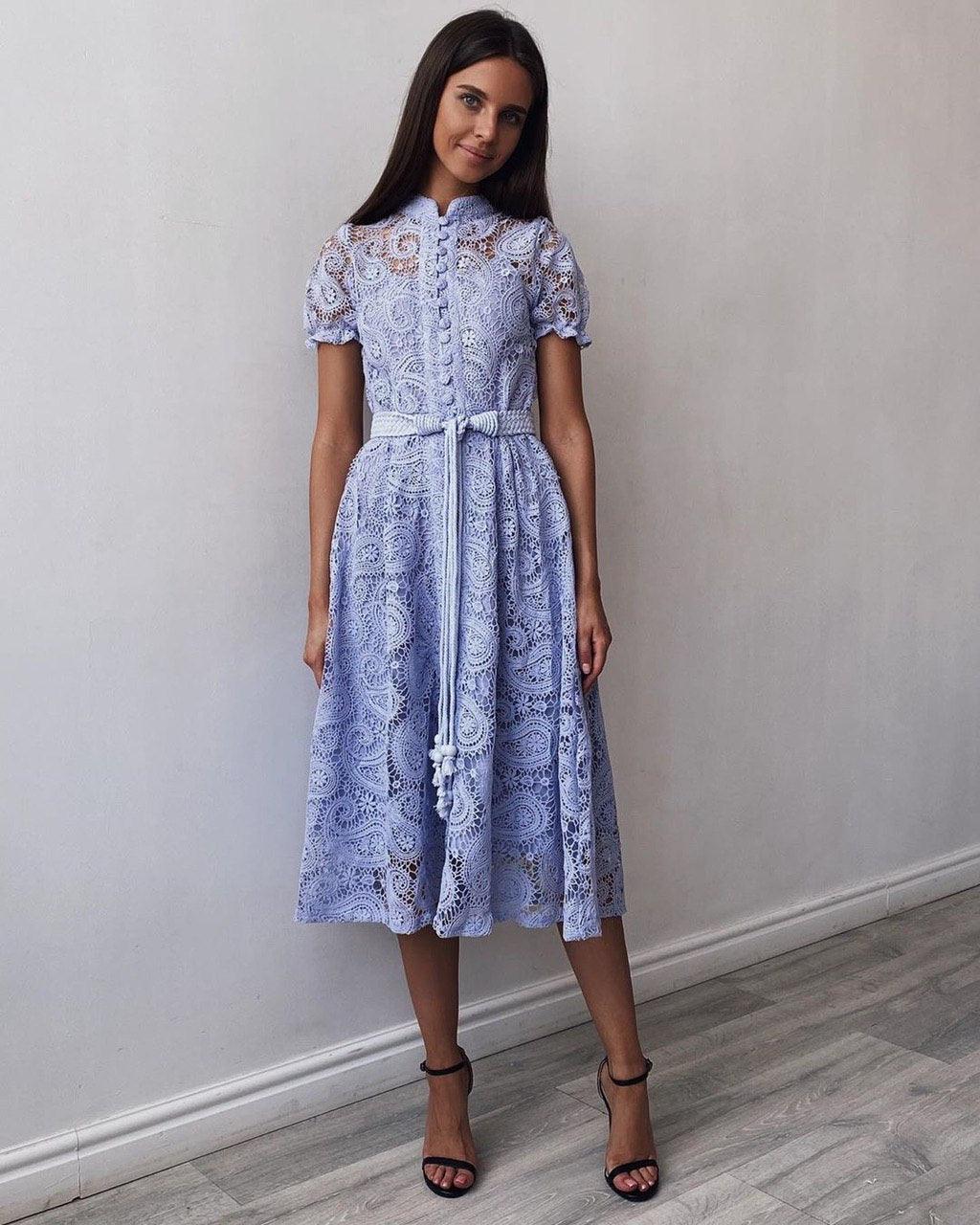 Elegant Lace Lilac Midi Dress - Maelle Paris