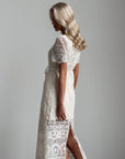 Weißes Midikleid aus Lotusspitze