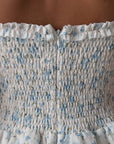 Trägerloses Minikleid mit Blumenmuster
