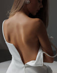 Vestido midi blanco con apliques florales