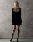 Schwarzes Samt-Minikleid mit Spitzendetails