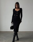Abito midi nero elegante in maglia a coste