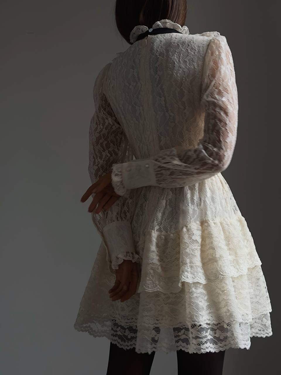Mini abito elegante in pizzo vintage