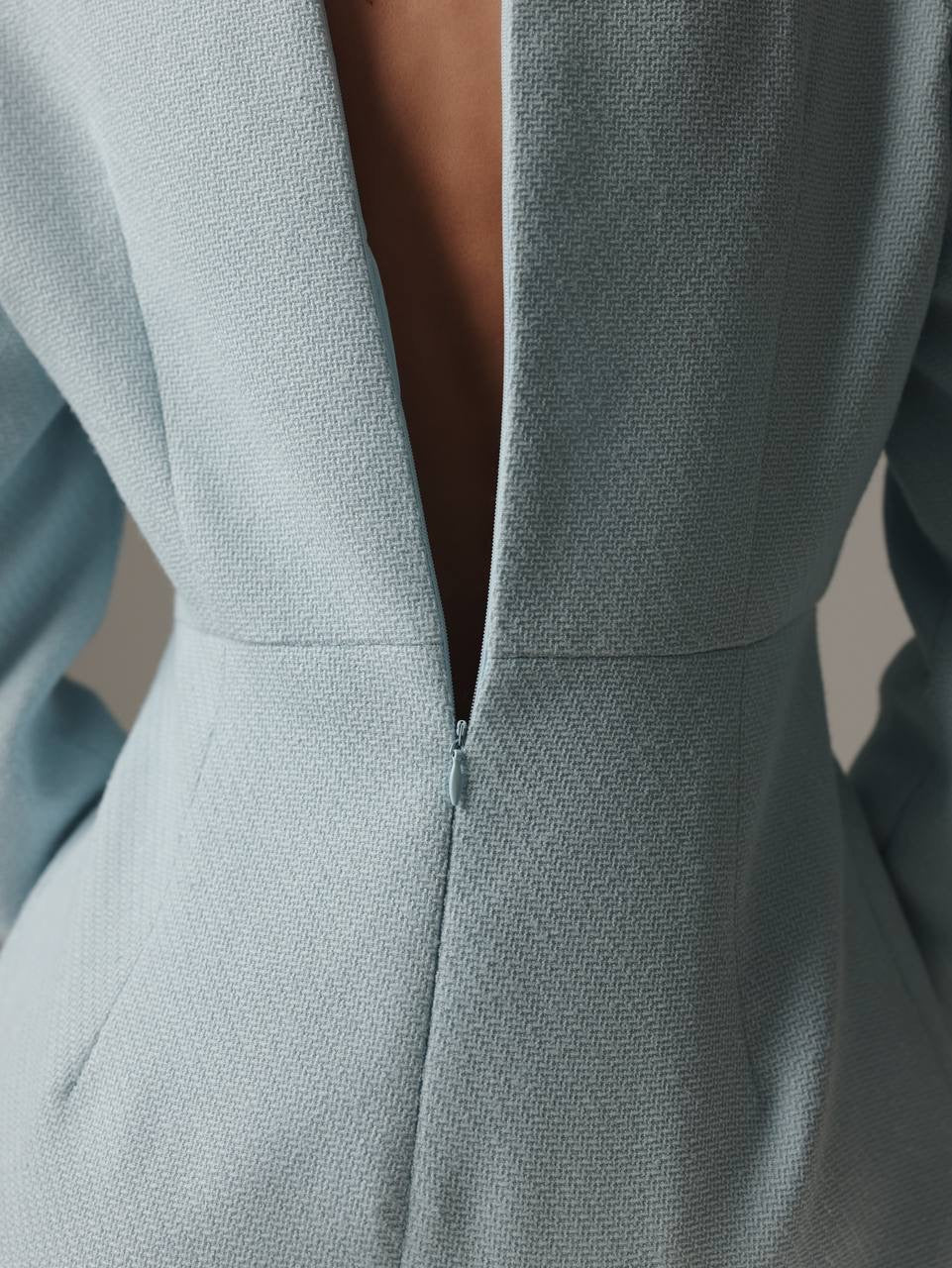 Robe vintage bleu pastel à col en dentelle