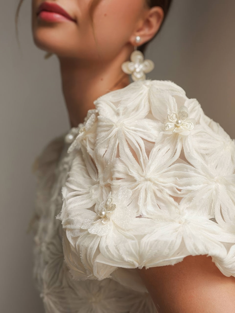 Vestido corto con textura Fleur