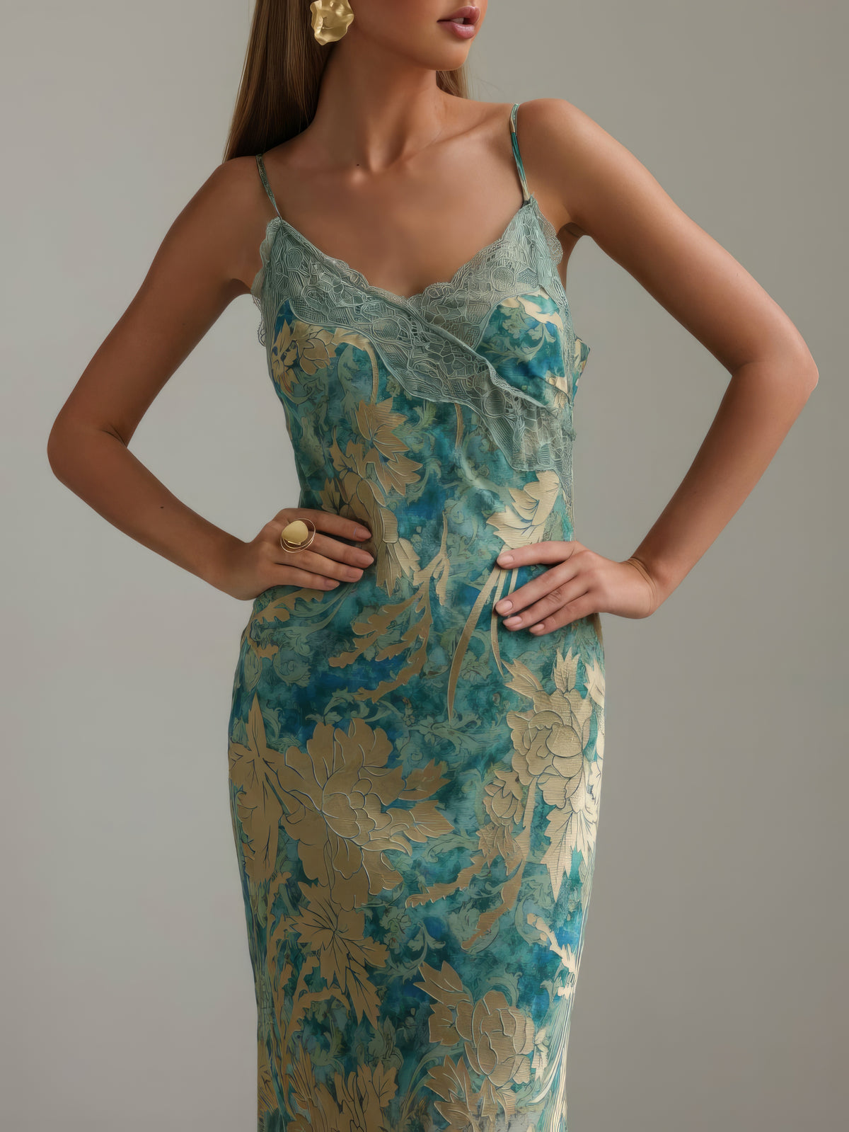 Abito con bordi in pizzo Verdant Bloom