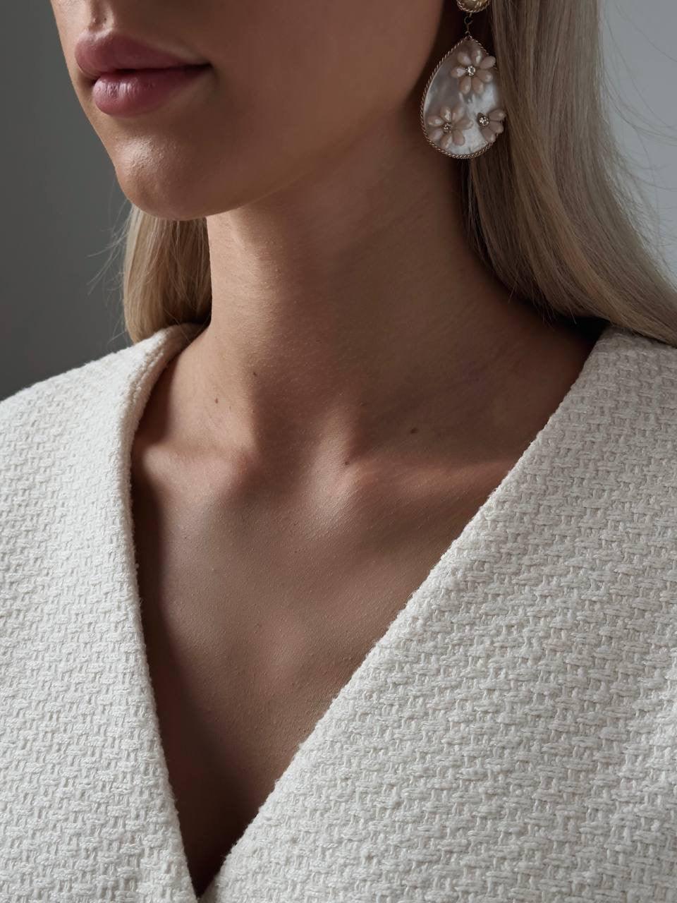 Elegant Beige Tweed Jacket - Maelle Paris