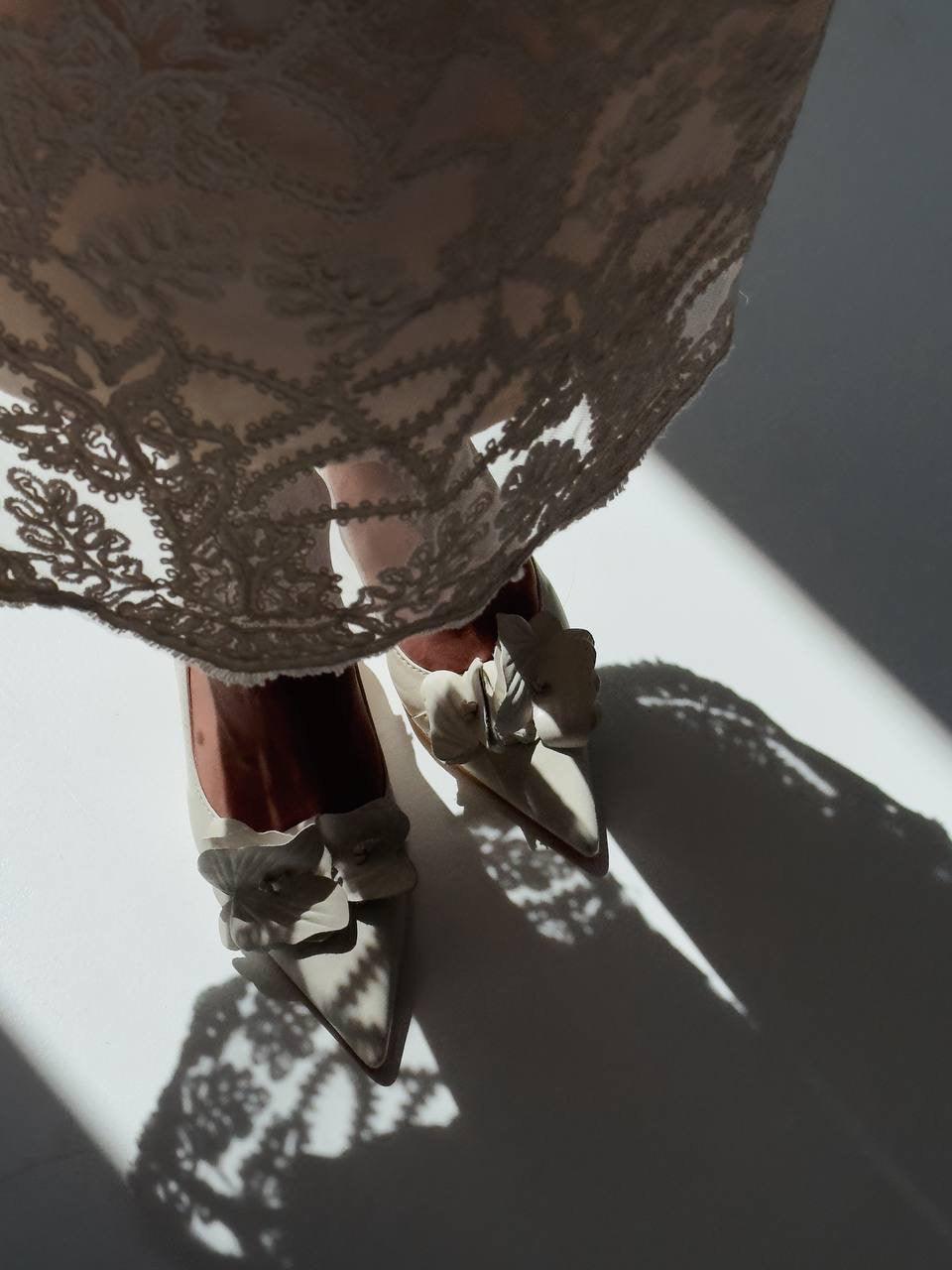 Elegant Lace Midi Suit - Maelle Paris