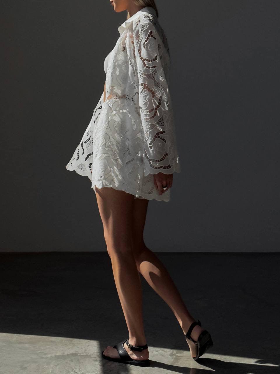 Elegant White Lace Suit - Maelle Paris
