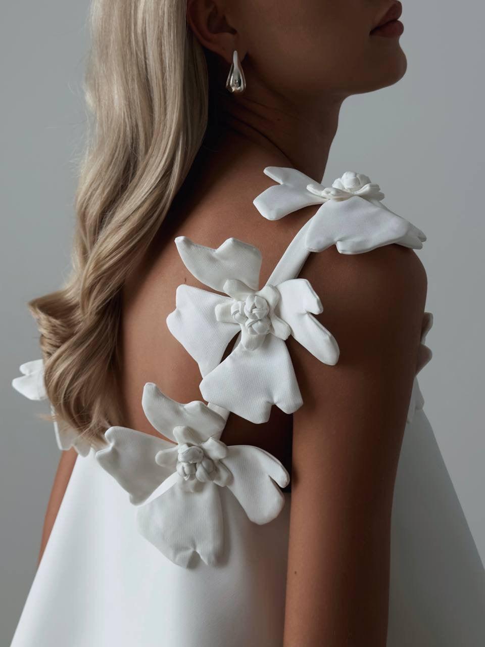 White Mini Suit with Floral Details - Maelle Paris