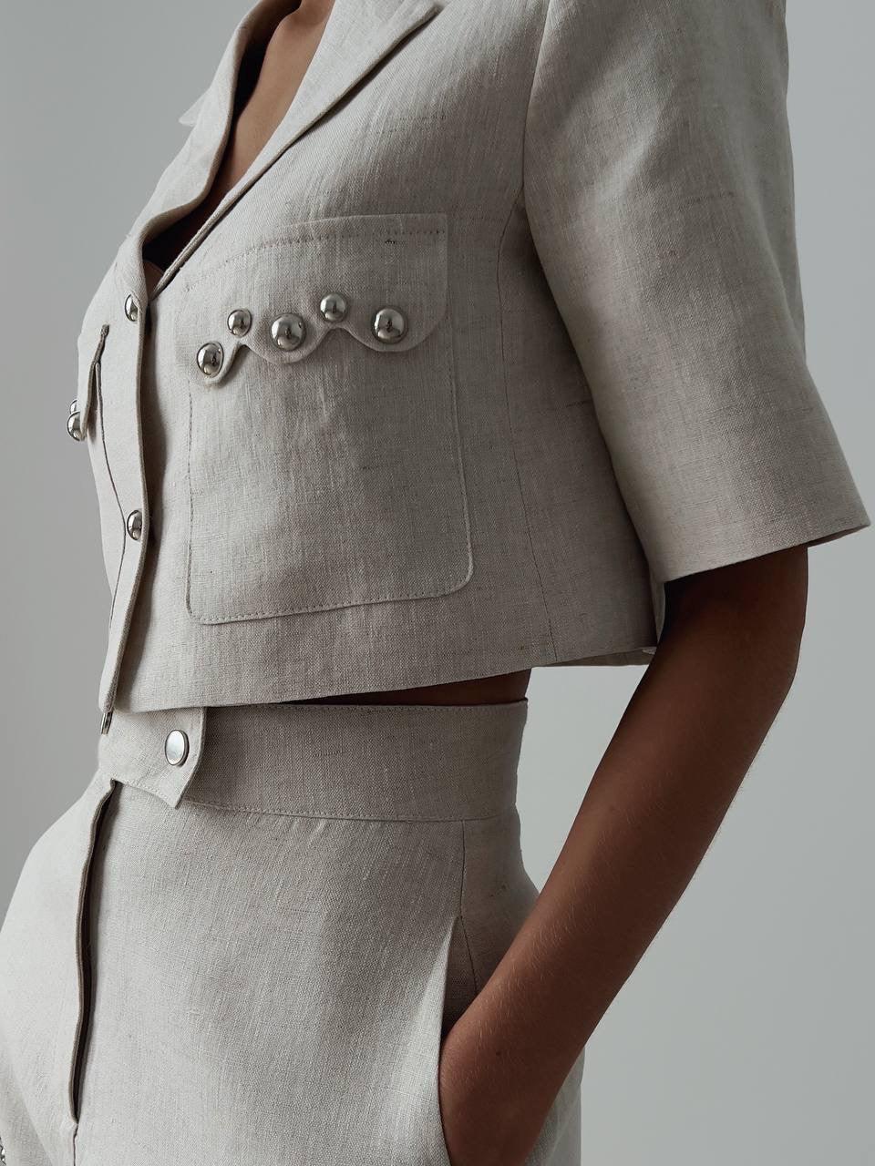 Elegant Beige Short Suit - Maelle Paris